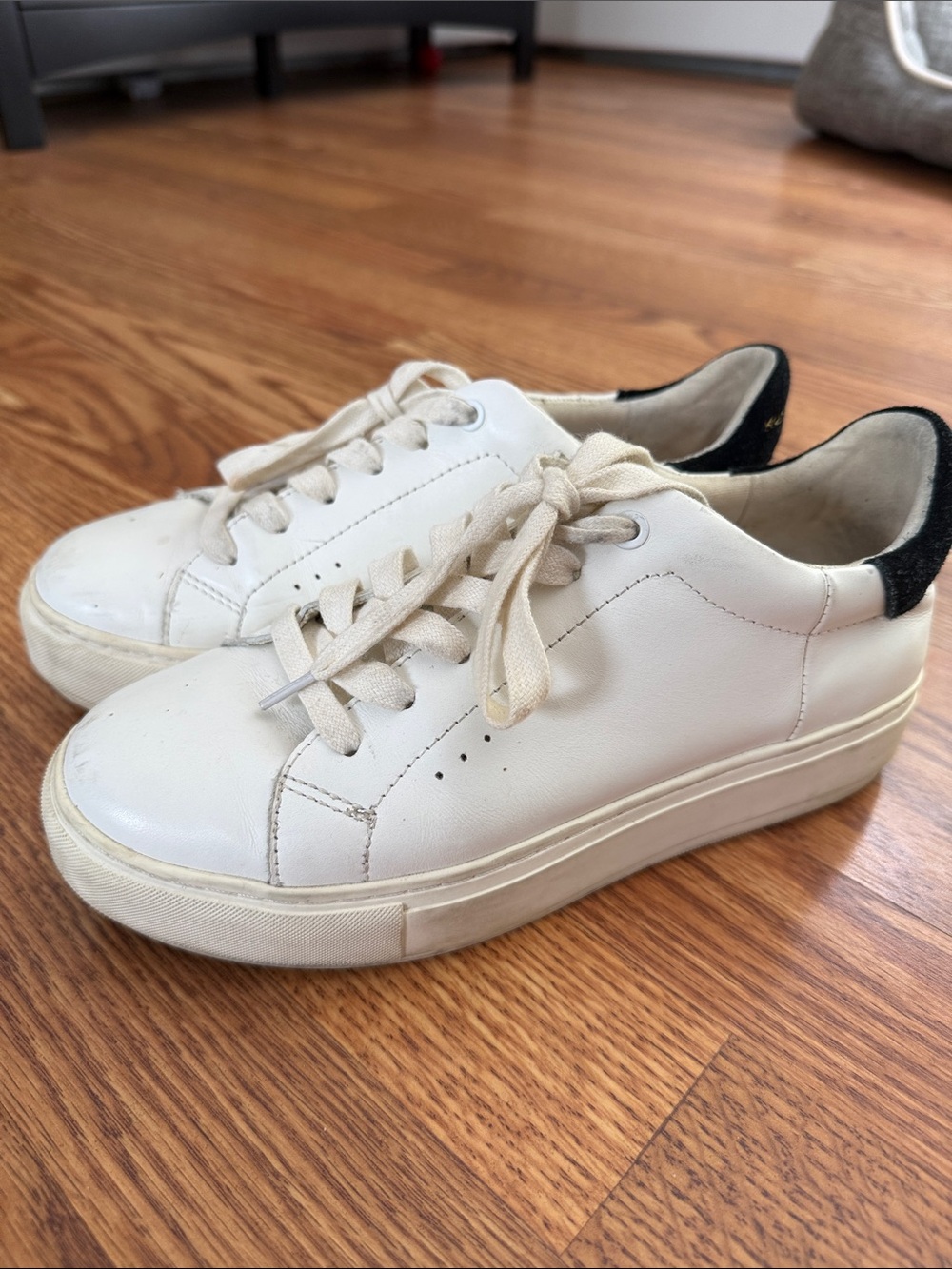 Kurt Geiger White Sneakers
